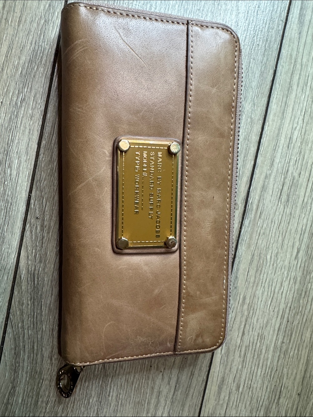 Marc by Marc Jacobs Tan Leather wallet